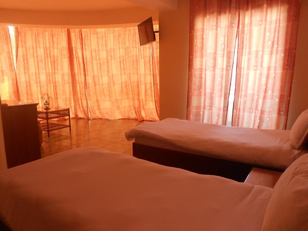 Montenegrin Inn Ohrid Exteriör bild